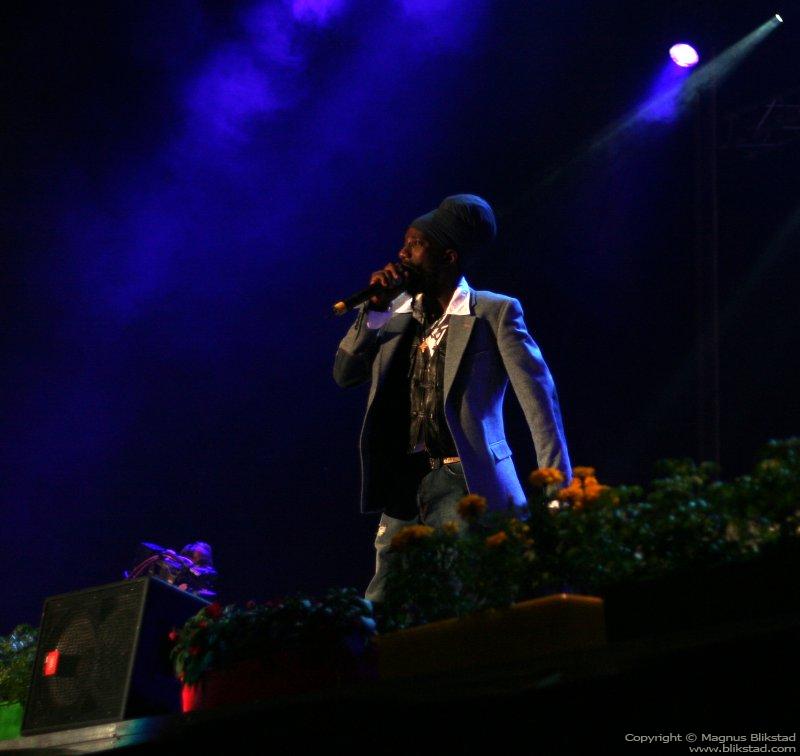 Sizzla