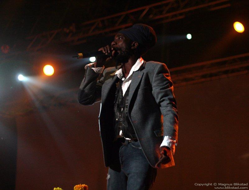 Sizzla