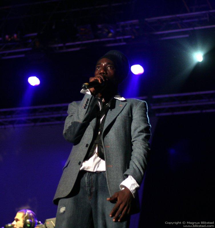 Sizzla